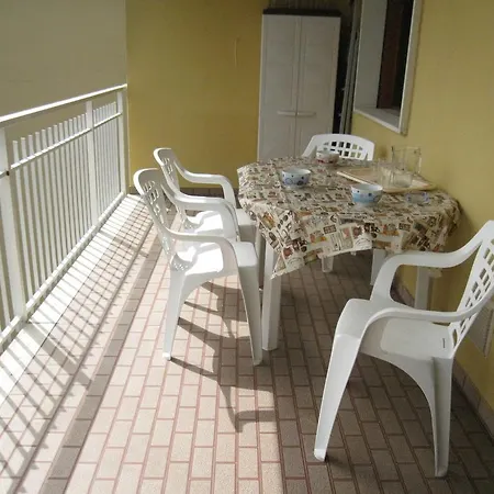 Апартаменты Claudia *