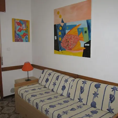 Claudia Апартаменты